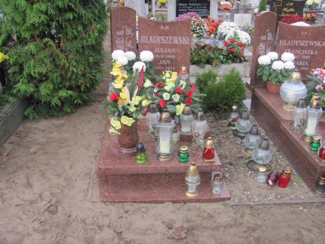 Grób Jan Hładyszewski