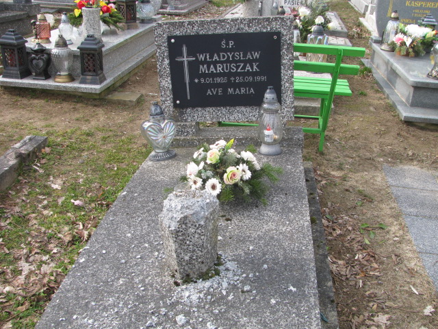 Grób Władysław Maruszak