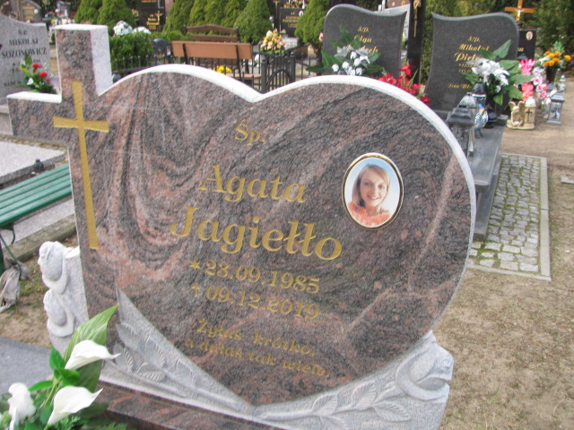 Agata Jagiełło 1985 Witnica - Grobonet - Wyszukiwarka osób pochowanych